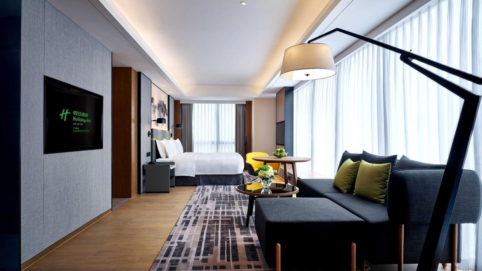 Holiday Inn Guangzhou South Lake Hotel - Ideal For Business & Leisure מראה חיצוני תמונה